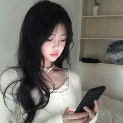 不羁的美女 海报